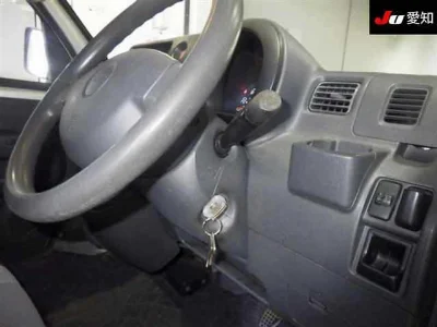 Daihatsu Hijet Deck Van