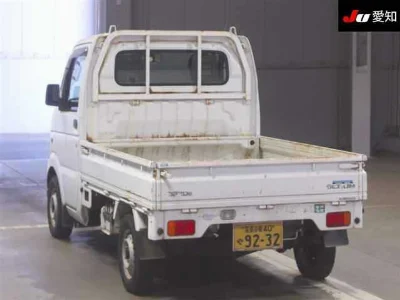 Mazda Scrum Truck