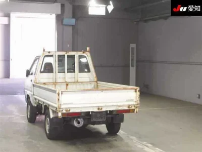 Toyota Lite Ace Truck
