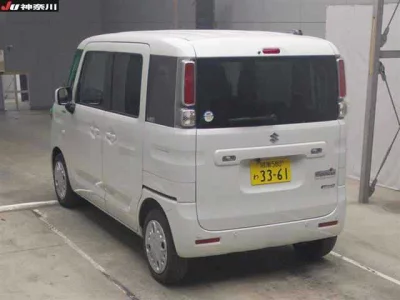 Suzuki Spacia