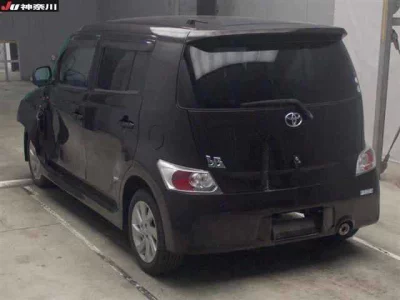 Toyota bB