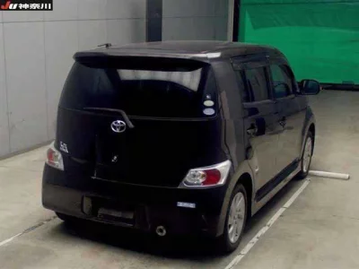 Toyota bB