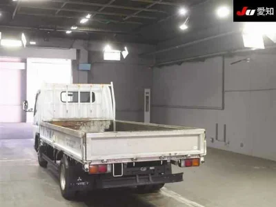 Mitsubishi Fuso Canter