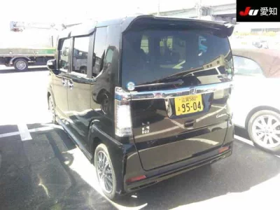 Honda N BOX CUSTOM