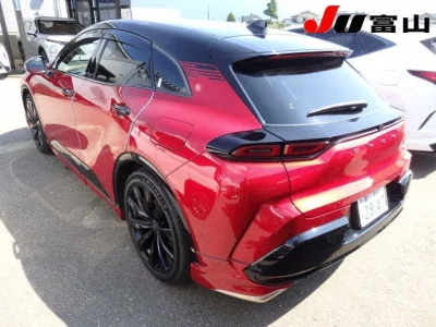 Toyota Crown Sport