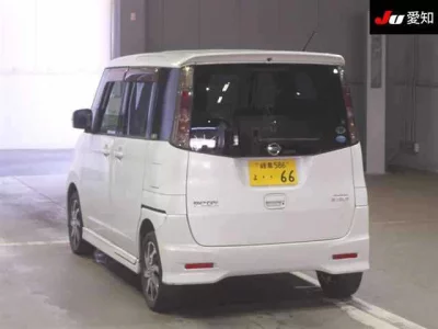 NISSAN ROOX