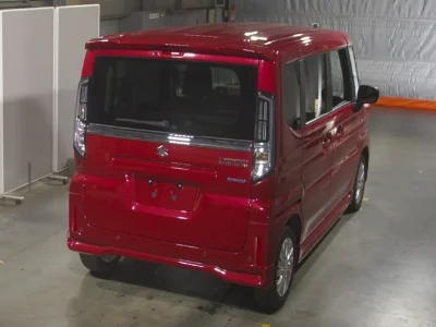 Suzuki Spacia Custom