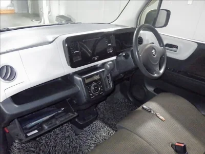 Suzuki MRWAGON