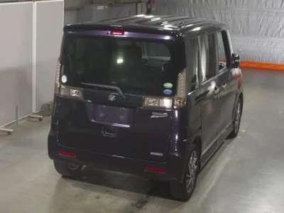 Suzuki Spacia Custom