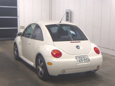 Volkswagen New Beetle