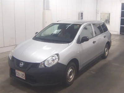 Nissan AD