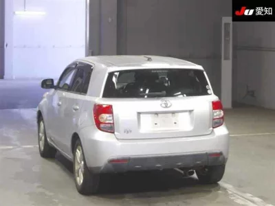 Toyota Ist