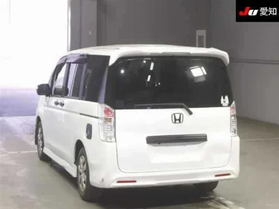 Honda STEPWGN SPADA