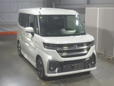 Suzuki Spacia Custom