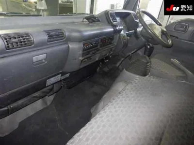 Mazda TITAN
