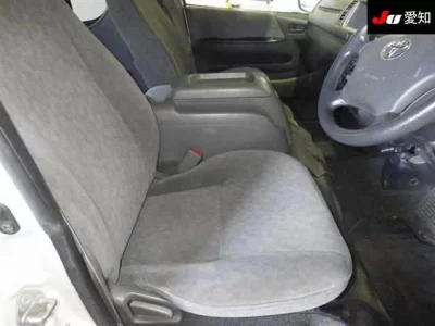 Toyota HIACE WAGON