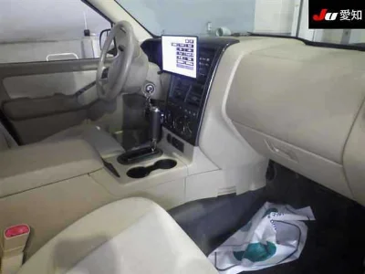 Ford Explorer Sport Trac