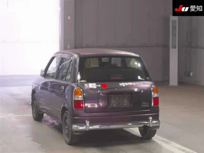 Daihatsu Mira Gino
