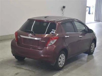 TOYOTA VITZ