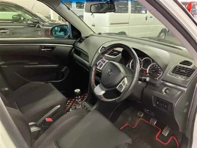 SUZUKI SWIFT SPORTS