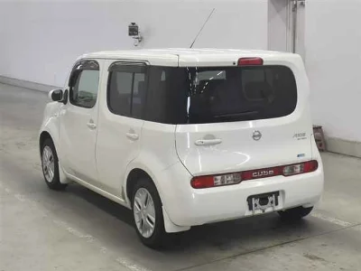 NISSAN CUBE