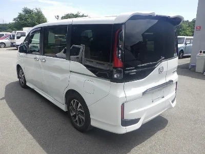 HONDA STEPWGN SPADA