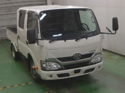 TOYOTA DYNA