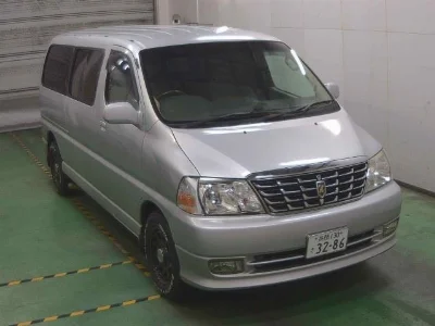 TOYOTA GRAND HIACE