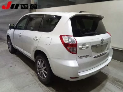 TOYOTA VANGUARD