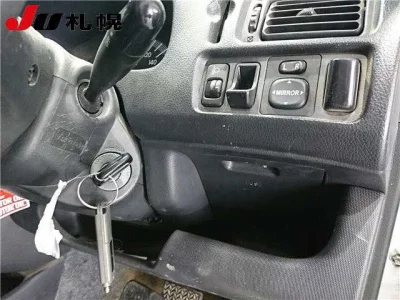 TOYOTA SUCCEED VAN