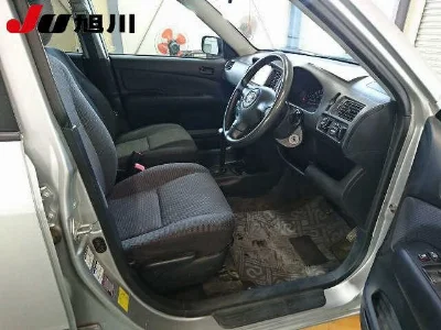 TOYOTA SUCCEED VAN