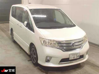 NISSAN SERENA