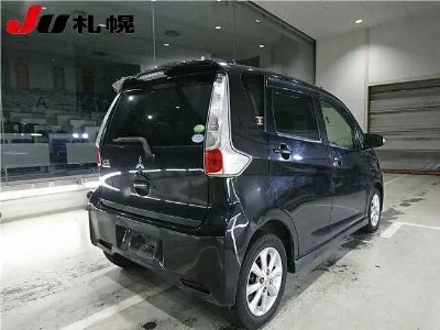 MITSUBISHI EK CUSTOM