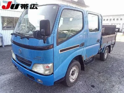 TOYOTA DYNA