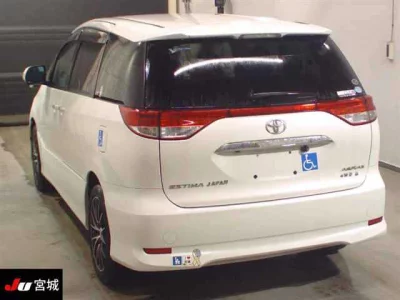 TOYOTA ESTIMA