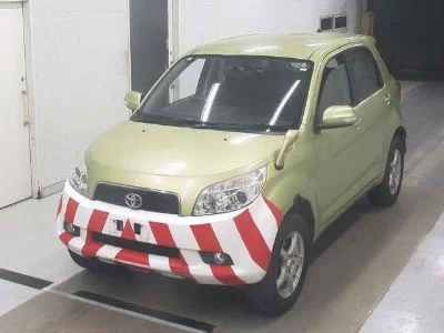 TOYOTA RUSH