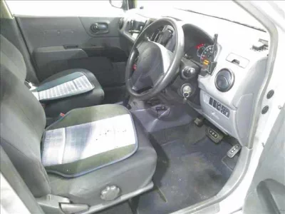 MITSUBISHI LANCER CARGO