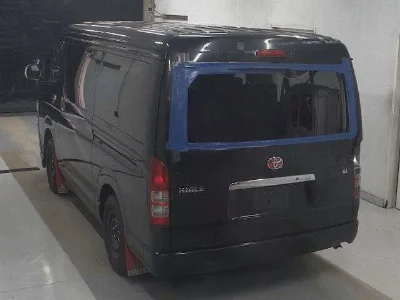 TOYOTA HIACE WAGON