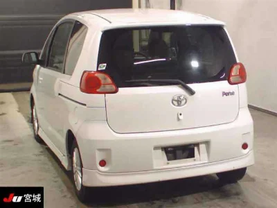 TOYOTA PORTE