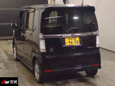 HONDA N BOX CUSTOM