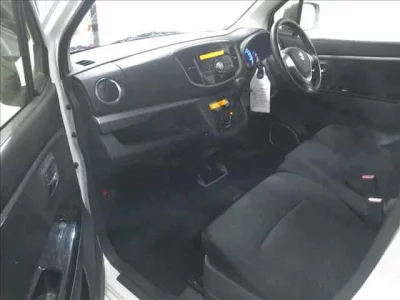 SUZUKI WAGON R STINGRAY