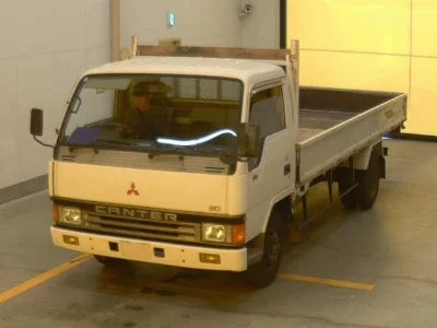 MITSUBISHI CANTER