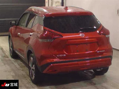 NISSAN KICKS