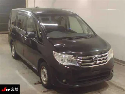 NISSAN SERENA