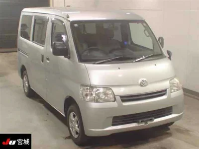 TOYOTA LITE ACE VAN