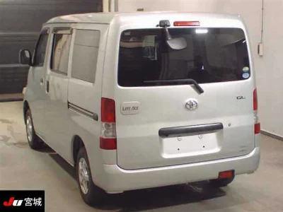 TOYOTA LITE ACE VAN