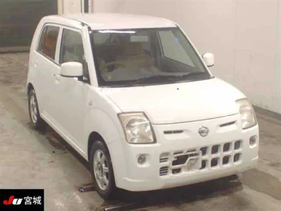 NISSAN PINO