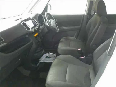 MITSUBISHI DELICA D:2