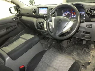 ISUZU COMO