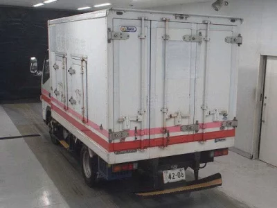 MITSUBISHI CANTER